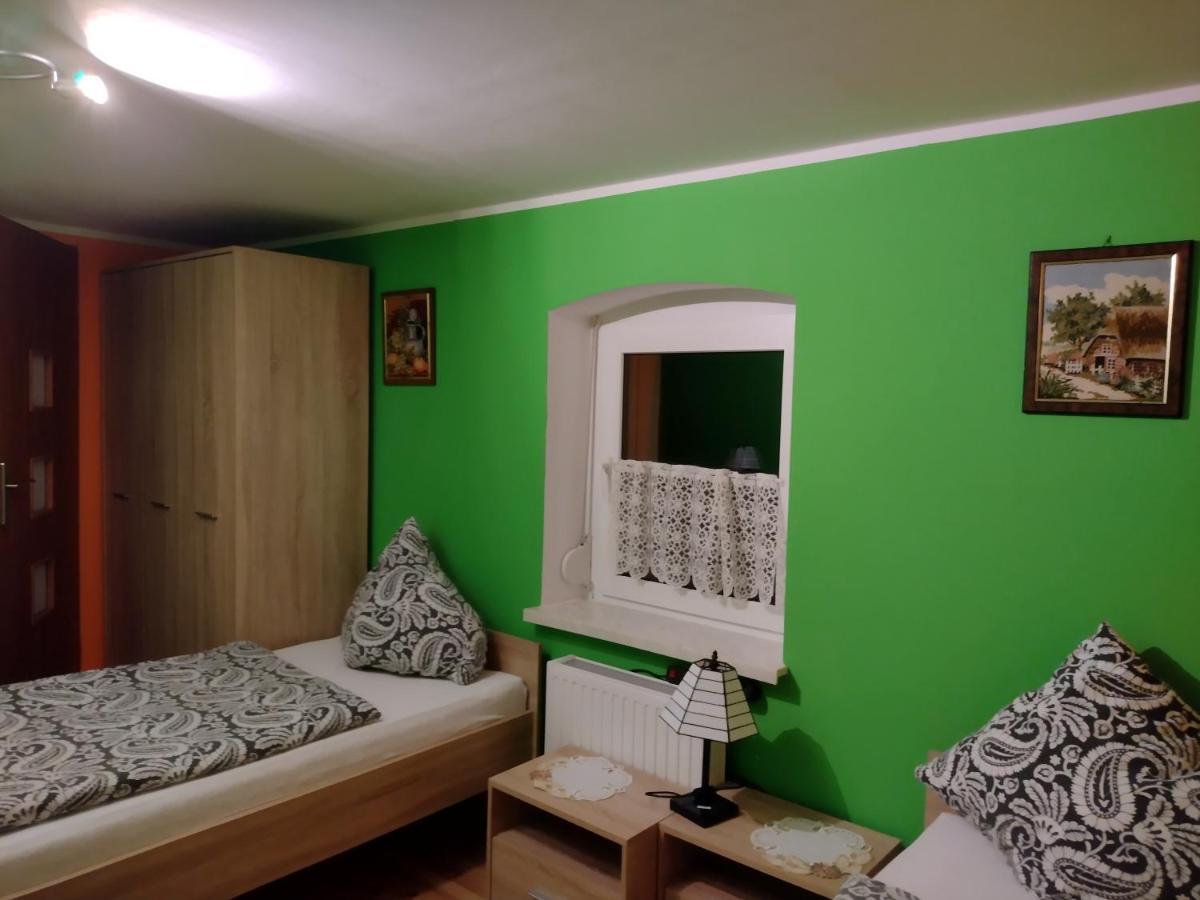Pokoje Goscinne Ostoja Mirsk Dış mekan fotoğraf